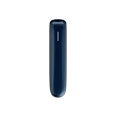 Pandangan hadapan Ploom AURA Navy Blue menunjukkan reka bentuk menegak, tepi licin, dan kemasan biru gelap premium.
