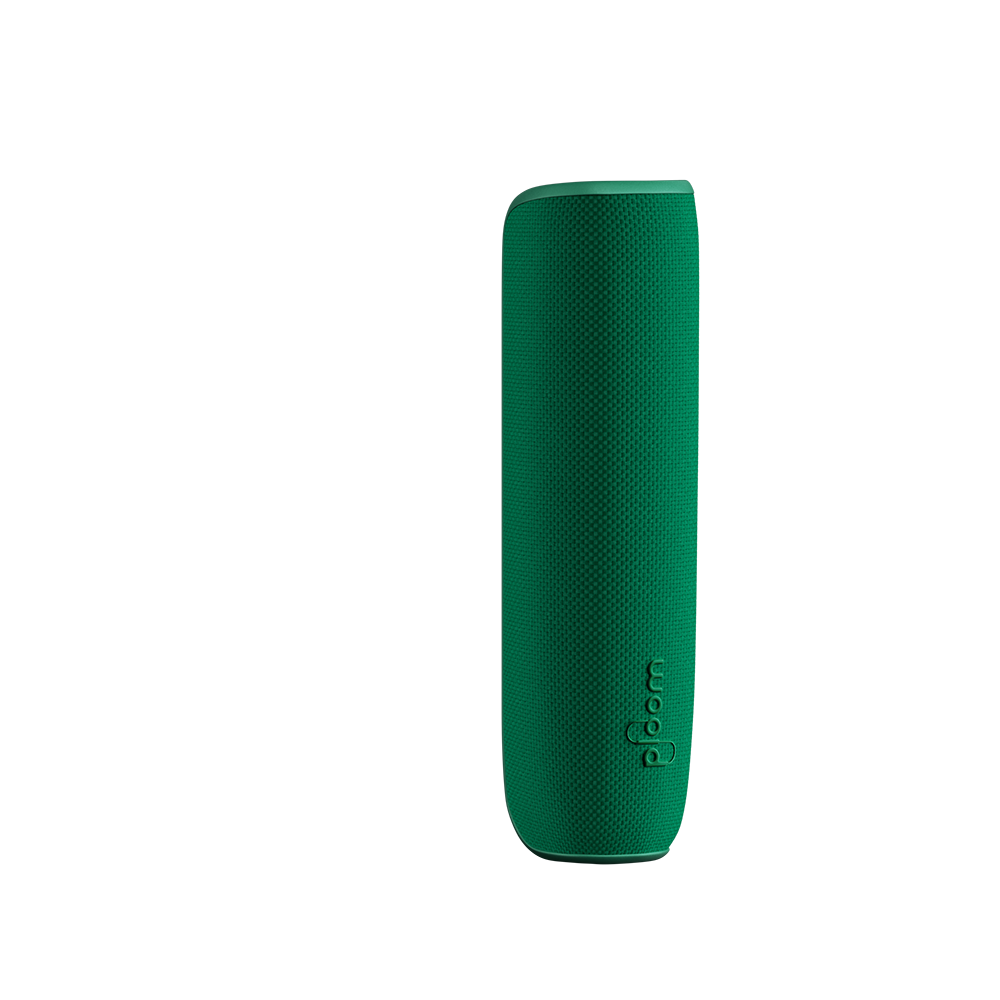 Amazon Green Ploom AURA Back Cover right view, showcasing soft curves, clean edges, and a rich green shade designed for daily comfort.
