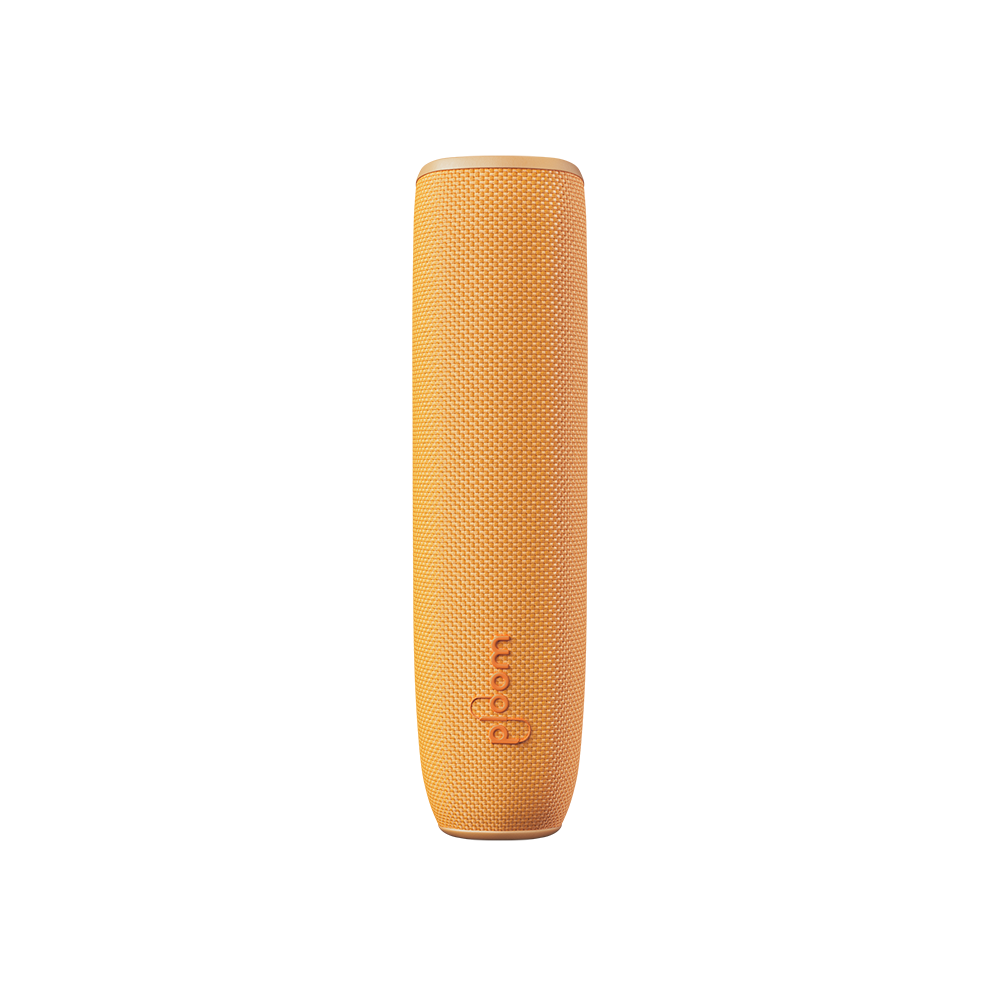 Penutup belakang Ploom AURA Mango Sorbet dari hadapan depan, menonjolkan warna terang dan rekaan minimalis anggun untuk penyesuaian gaya yang bergaya.
