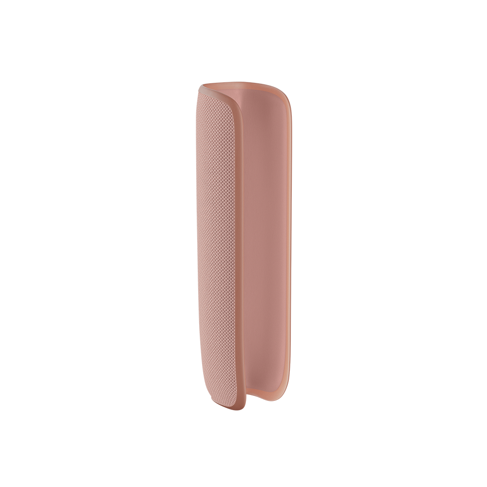 Rose Gold Back Cover untuk Ploom AURA dipamerkan bersendirian, menampilkan kemasan logam hangat yang licin dan tampak premium.
