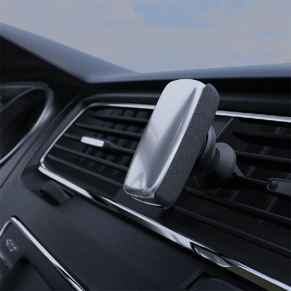 Ploom X Advanced car holder in car
